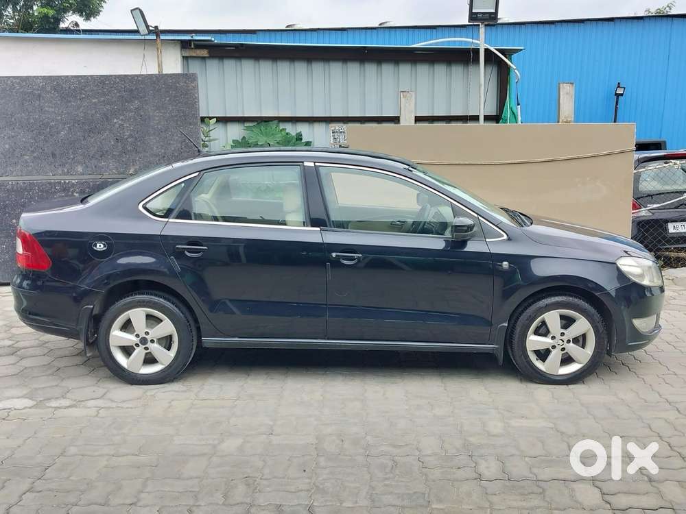 Skoda Rapid 1.5 Tdi At Elegance, 2015, Diesel