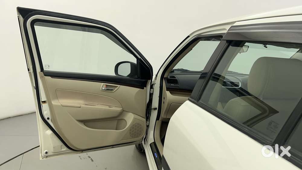 Maruti Suzuki Swift Dzire Vxi At, 2015, Petrol