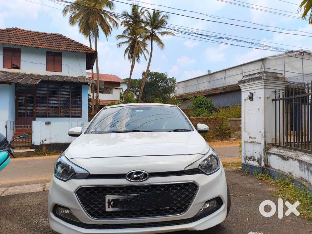 Hyundai Elite I20 Sportz (o) 1.2, 2015, Petrol