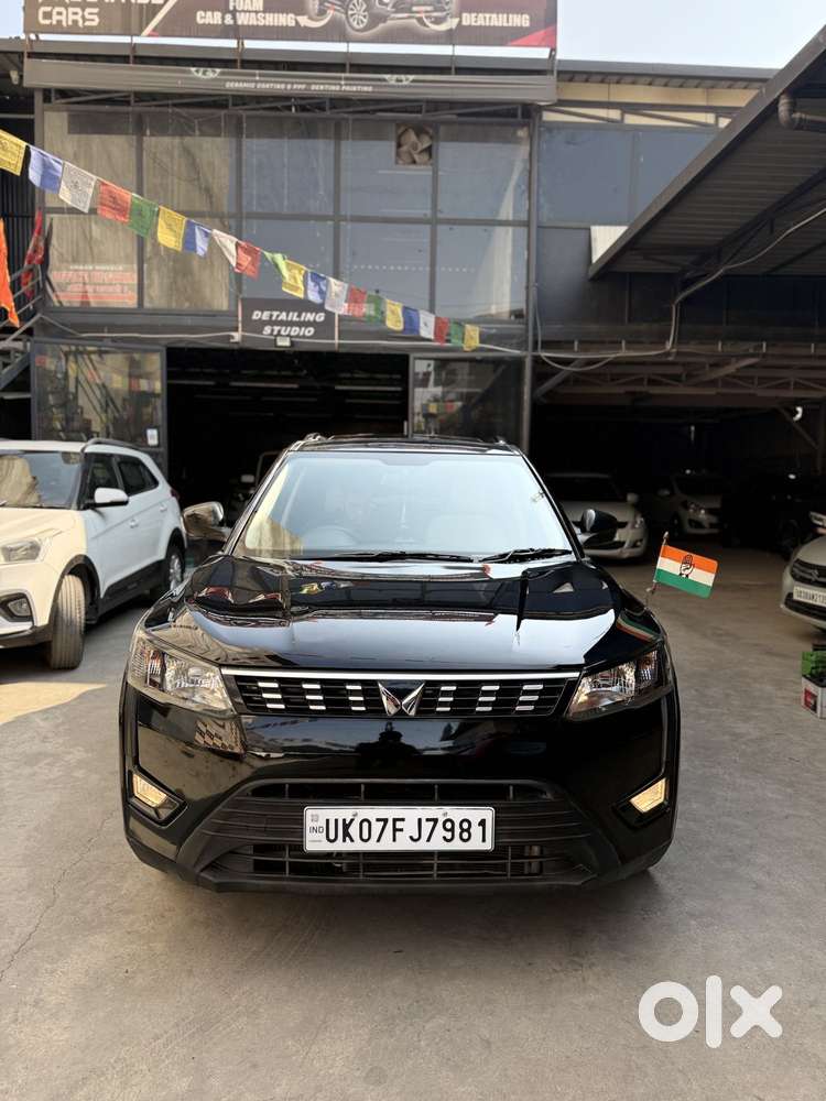 Mahindra Xuv300 W6, 2023, Petrol