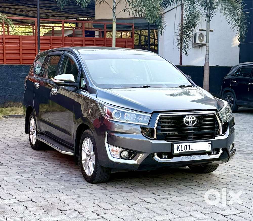 Toyota Innova Crysta 2.4 Z 7 Str, 2016, Diesel