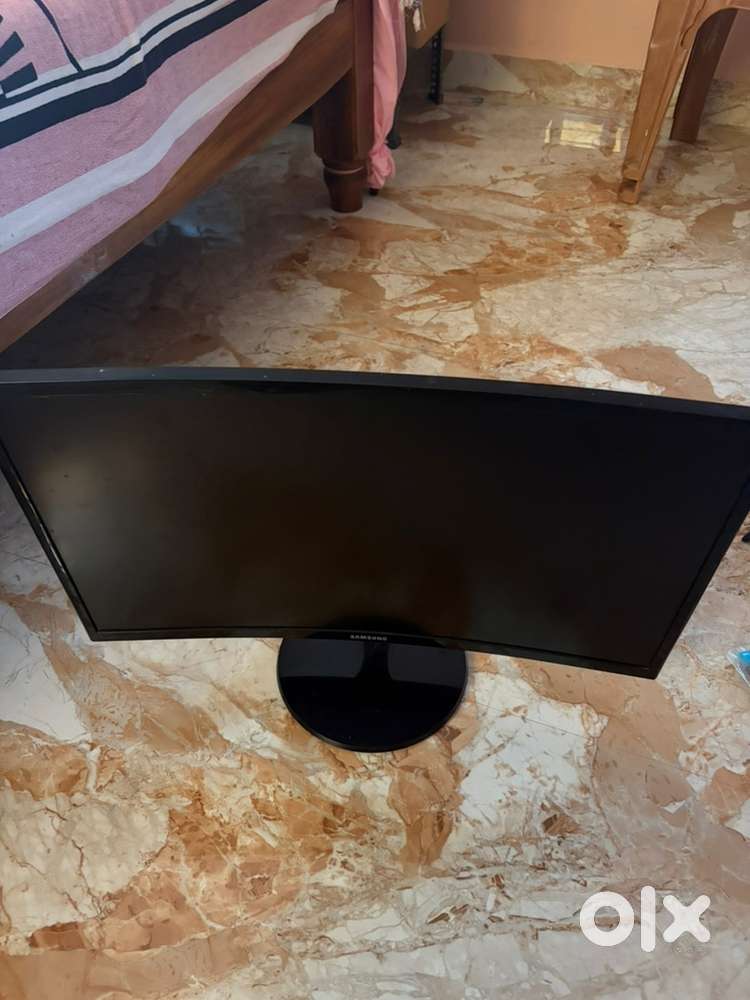 Samsung Curved Monitor 24 Inch