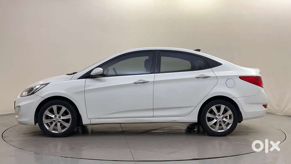 Hyundai Verna 1.6 Sx Vtvt (o) At, 2013, Petrol