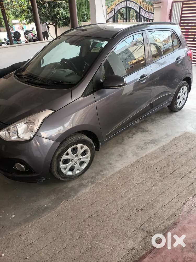 Hyundai Grand I10 Sportz 2015 Diesel