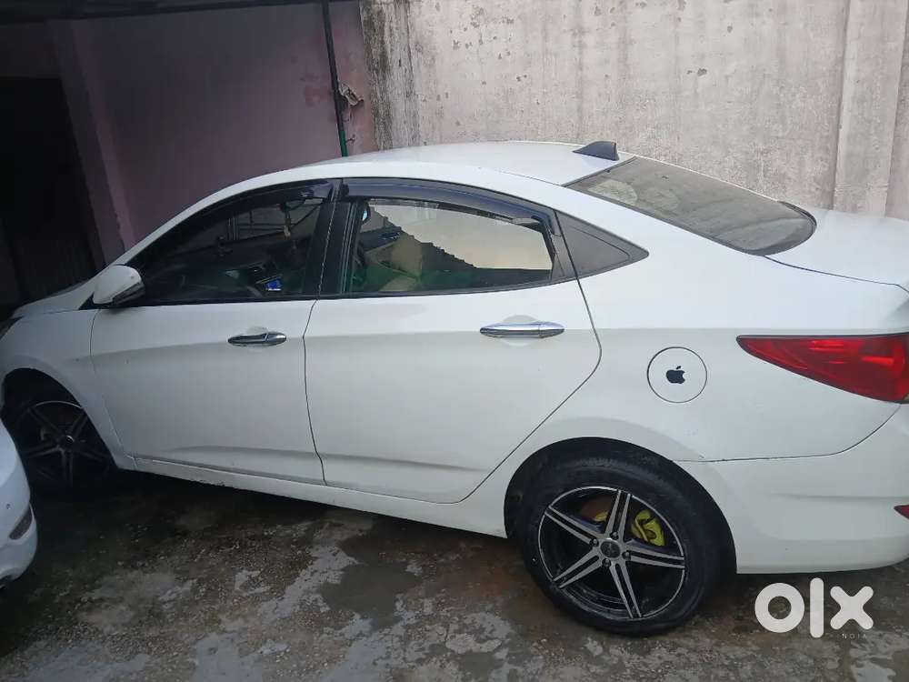 Hyundai New Verna 2012 Diesel 121364 Km Driven