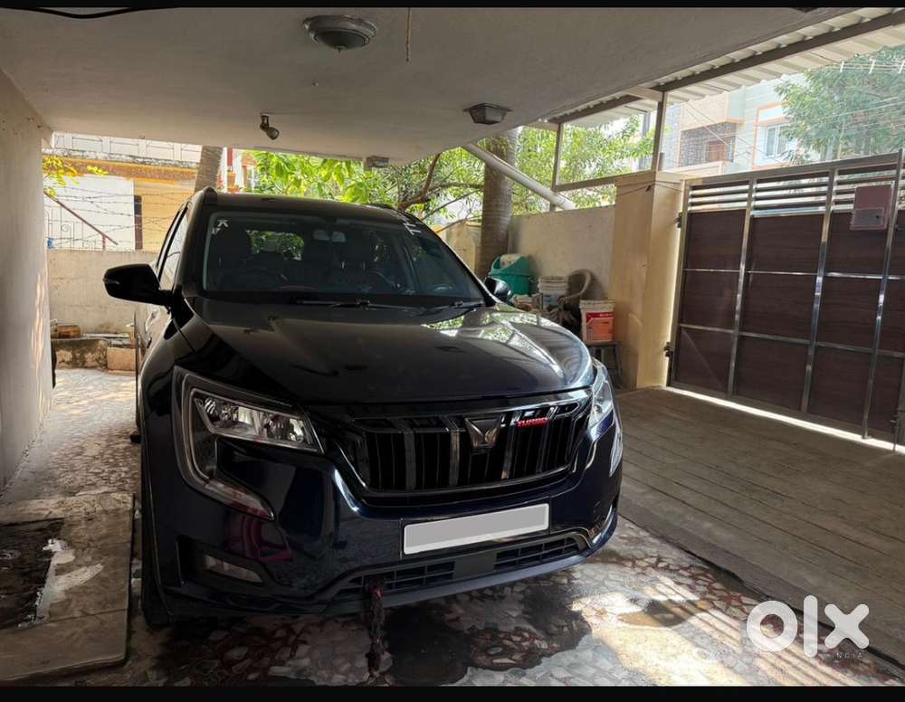 Mahindra Xuv700 2022 Diesel 25900 Km  Driven