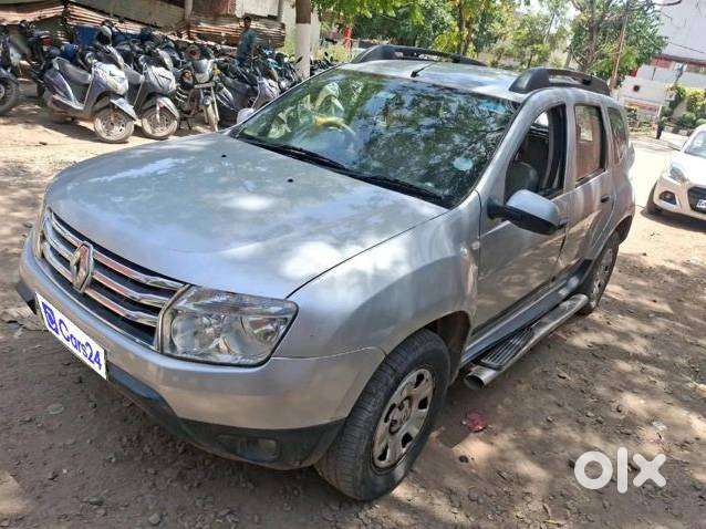 Renault Duster 2014 Diesel Manual  2nd Owner  1.37 Lakh Km