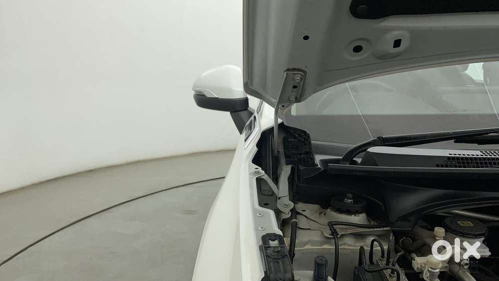 Honda Elevate V Mt, 2023, Petrol