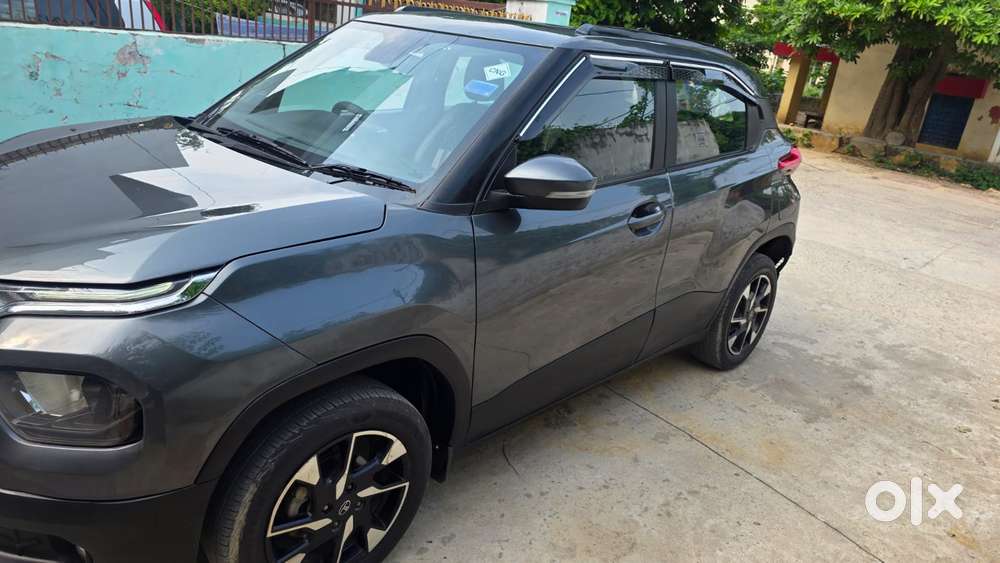 Tata Punch Accomplished Dazzle Sunroof Cng, 2024, Cng & Hybrids