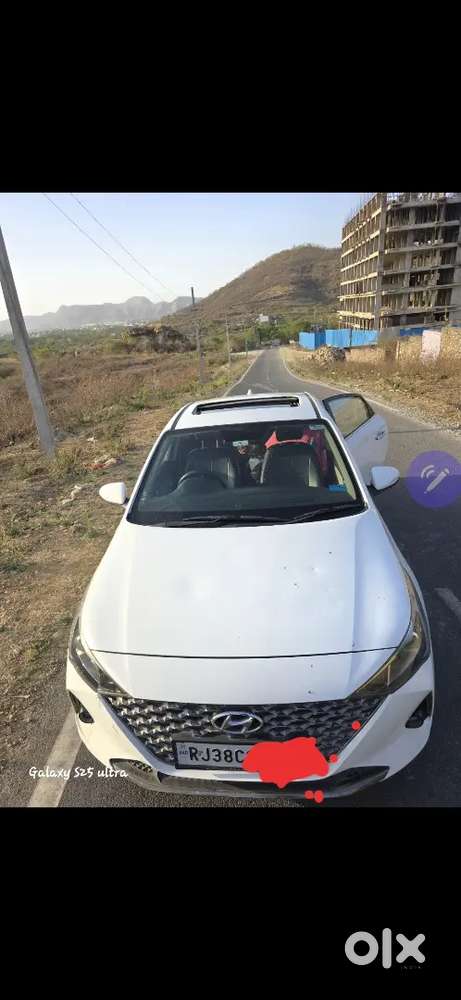 Hyundai Verna 2023 Petrol 65000 Km Driven White Colour