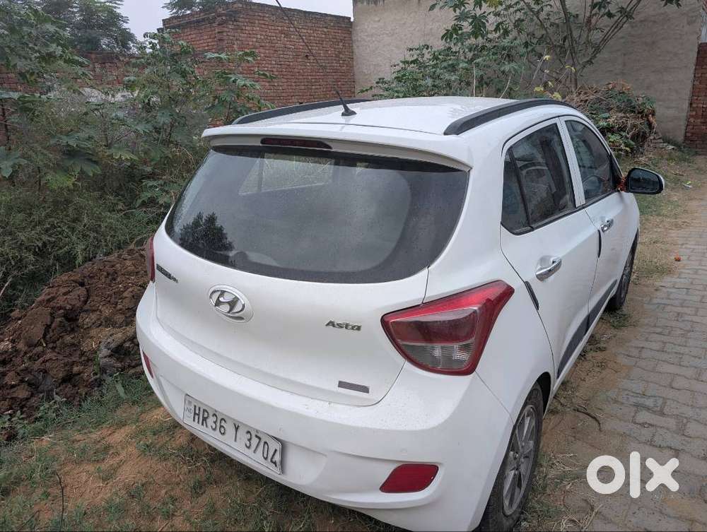 Hyundai Grand I10 2015 Car