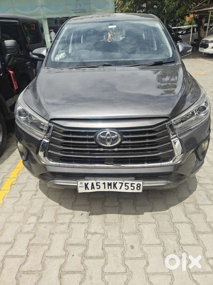 Toyota Innova Crysta 2017 Diesel 170000 Km Driven