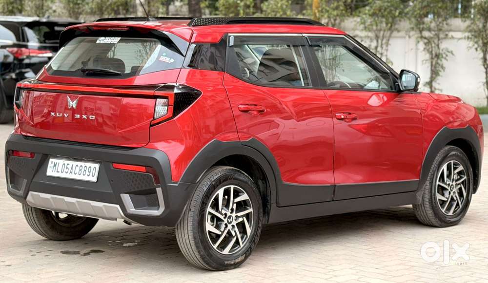 Mahindra Xuv 3xo Ax5l 1.2 Petrol At, 2024, Petrol