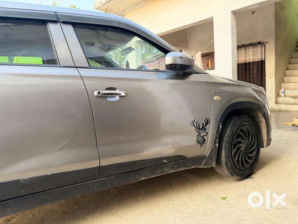 Maruti Suzuki Brezza 2016 Diesel Well Maintained