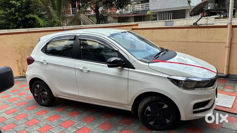 Tata Tiago 2025 Petrol Manual