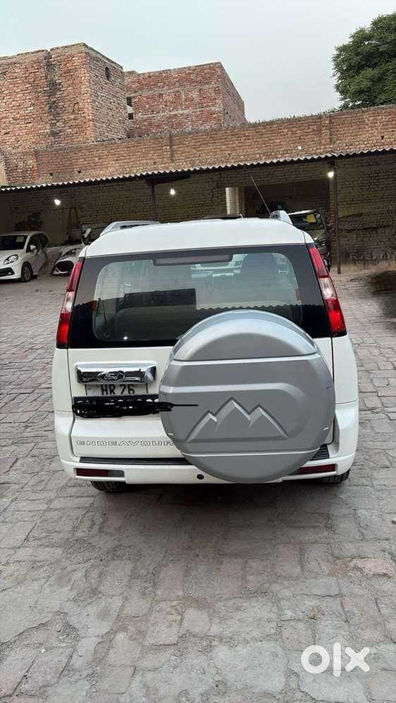 Ford Endeavour Diesel 2014 Year