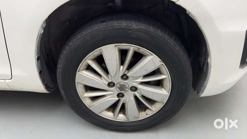 Maruti Suzuki Swift 1.3 Zxi, 2015, Petrol