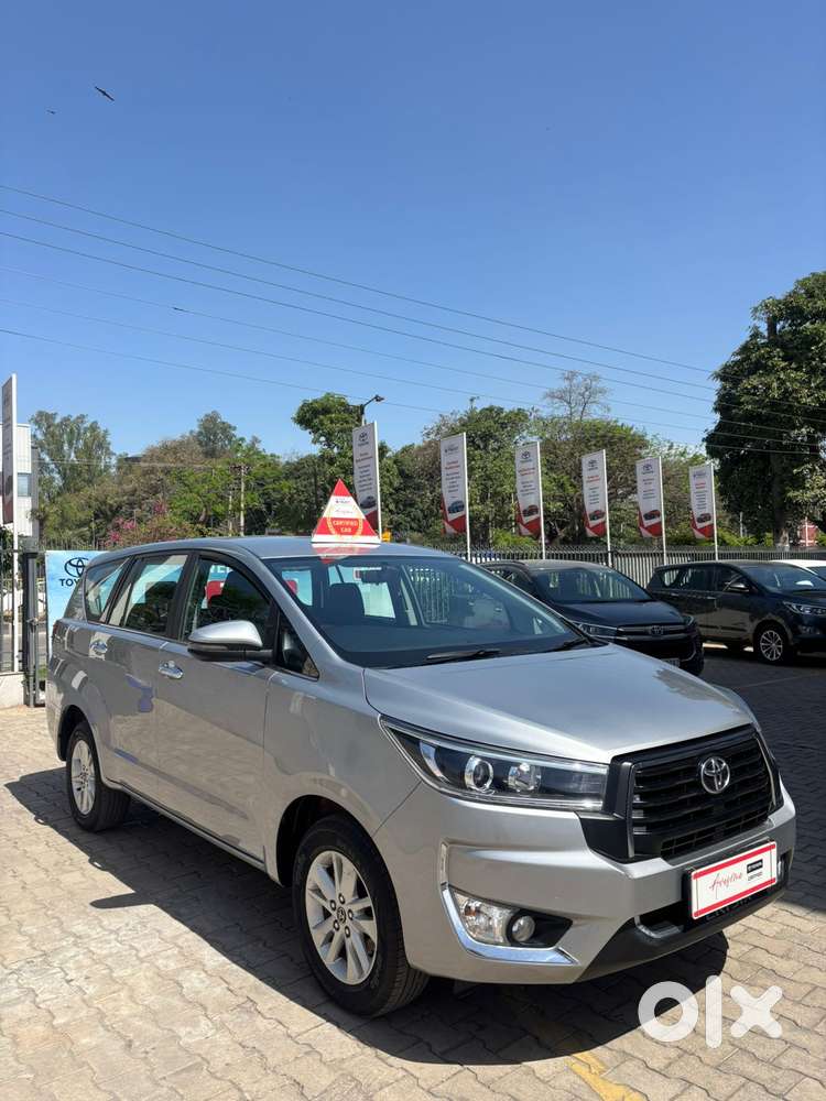 Toyota Innova Crysta [2020-ongoing] 2.4 Vx 8 Str, 2023, Diesel