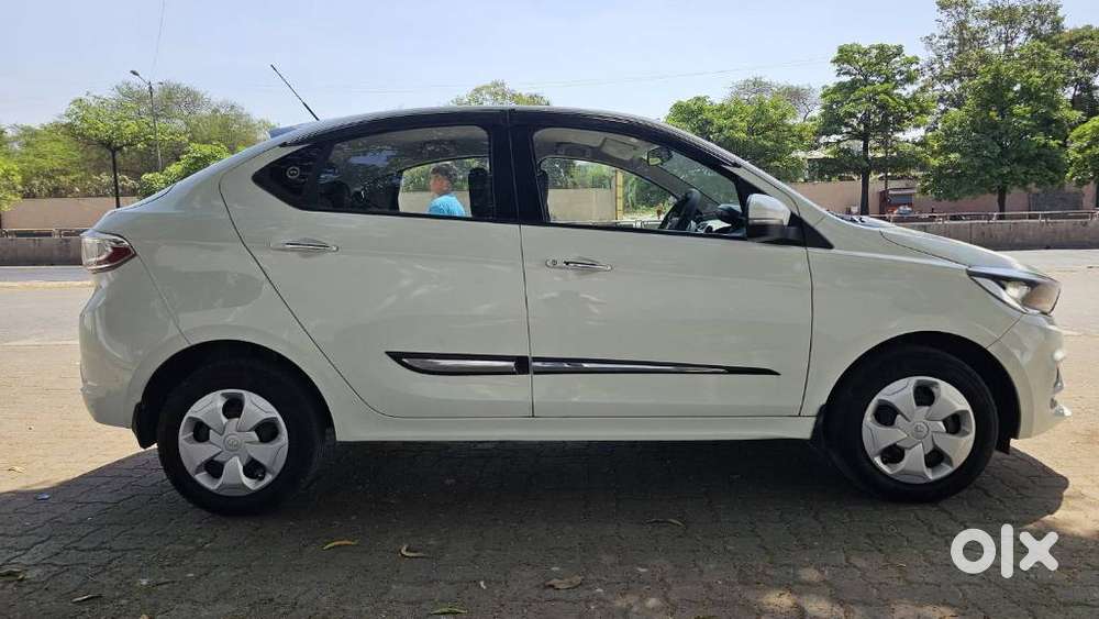 Tata Tigor 1.2 Revotron Xm Cng, 2023, Cng & Hybrids