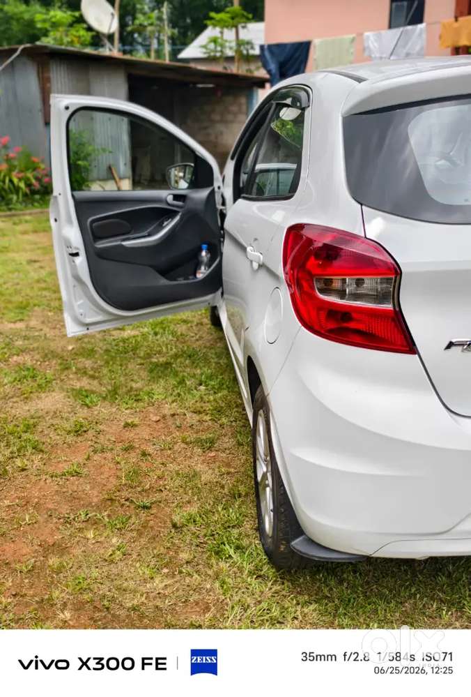 Ford Figo 1.2 Petrol 2017
