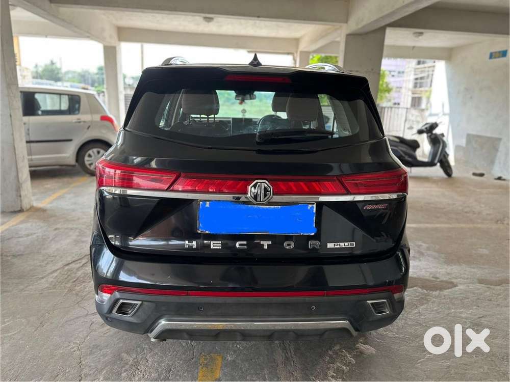 2023 Mg Hector Plus Petrol Automatic Well Maintaining