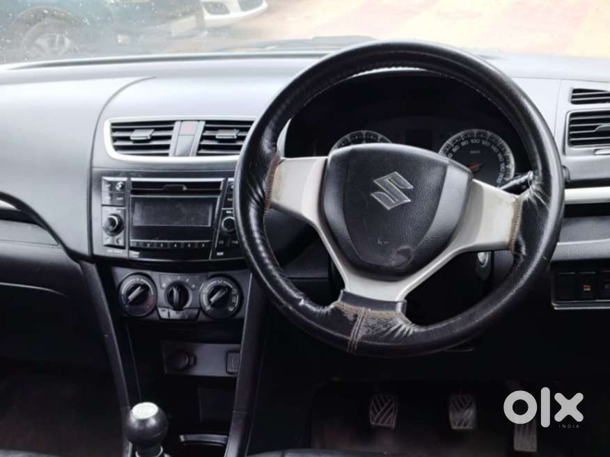 Maruti Suzuki Swift Vxi + Manual, 2015, Petrol
