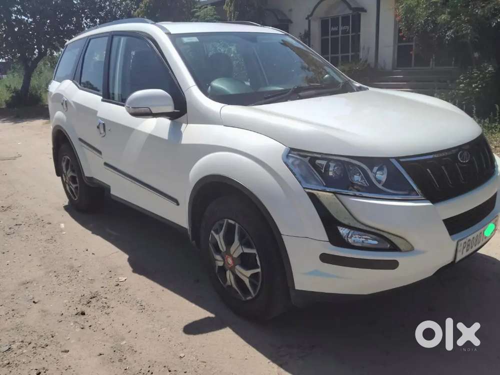 Mahindra Xuv500 2018 Diesel 61000 Km Driven