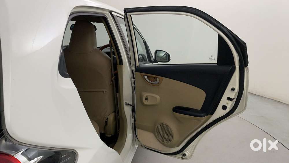 Honda Brio Vx Mt, 2015, Petrol