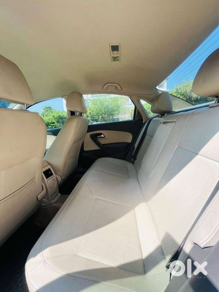 Volkswagen Vento, 2015, Petrol