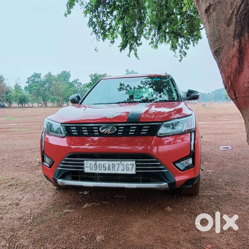 Mahindra Xuv300 2019 W8