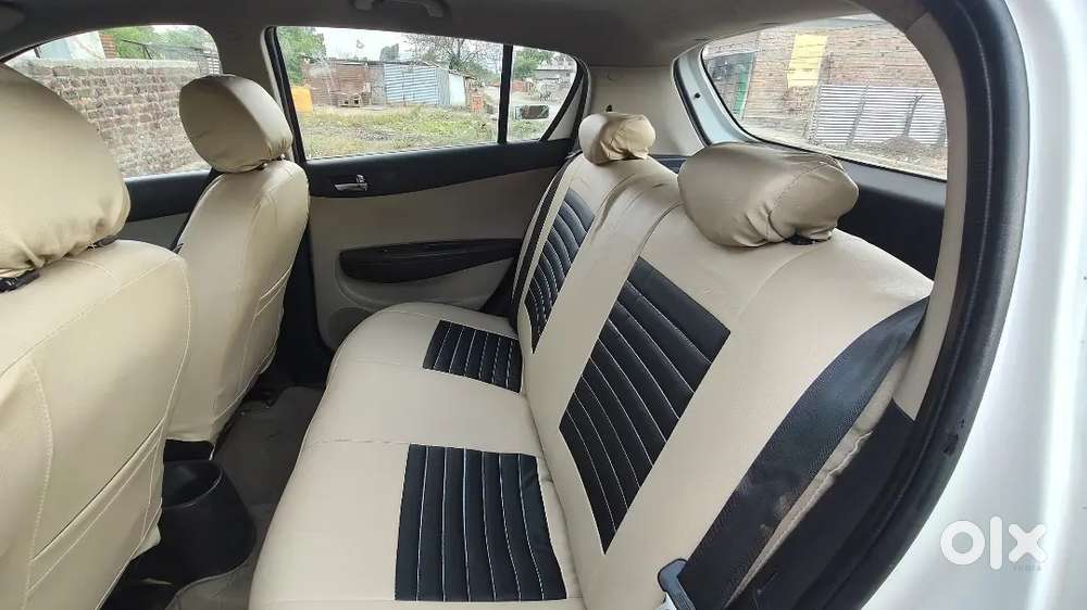 Hyundai I20 Sportz 2013 Diesel Well Maintained