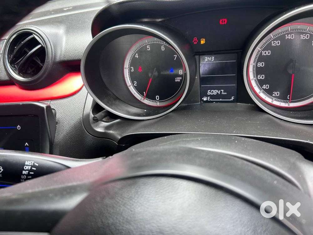 Maruti Suzuki Swift Vxi + Manual, 2022, Petrol