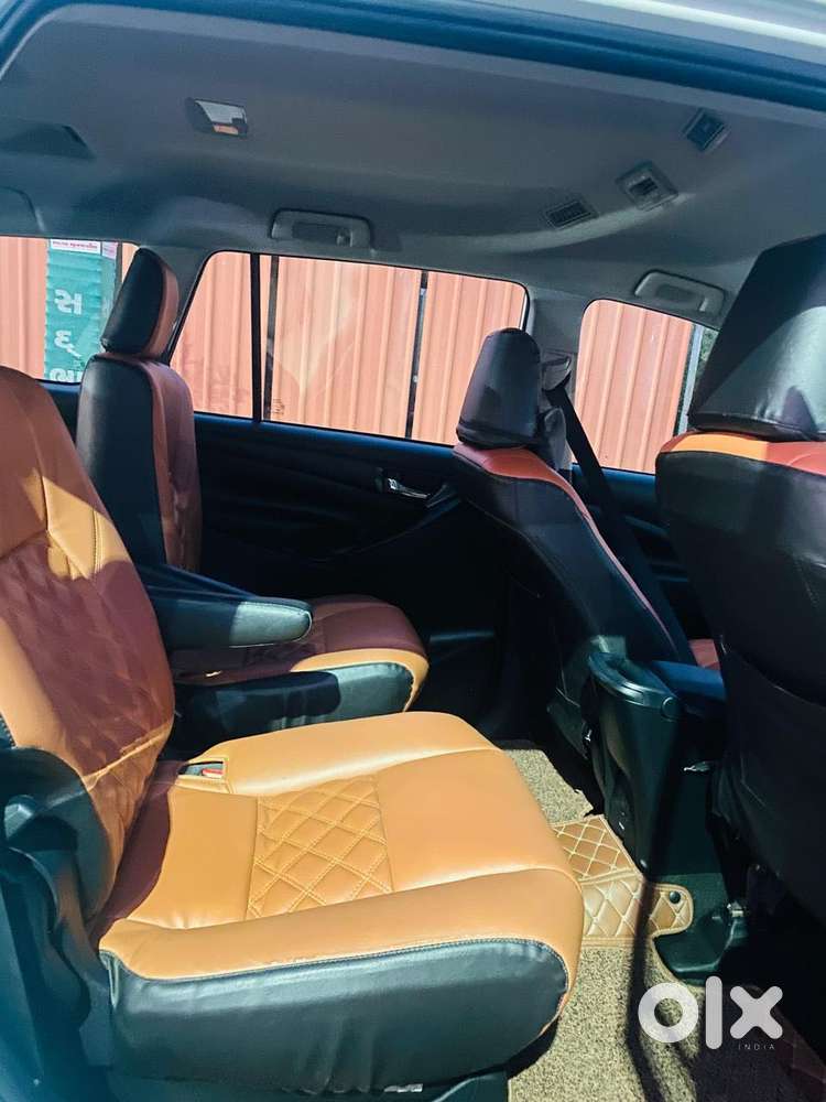 Toyota Innova Crysta 2.4 G Mt 7 Str, 2023, Diesel
