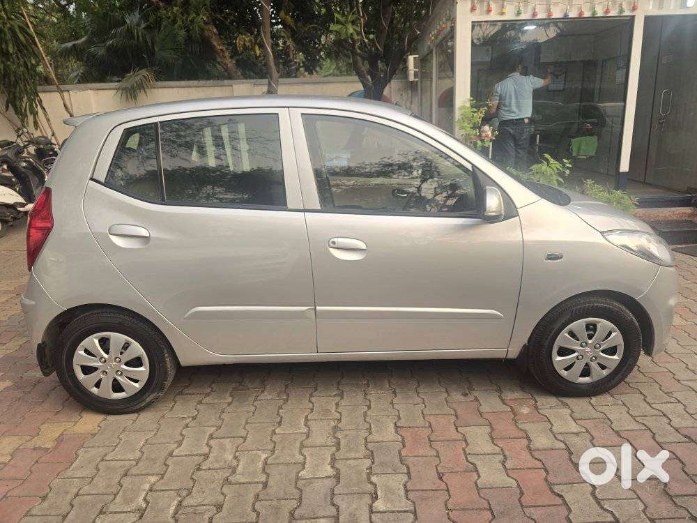 Hyundai I10 Sportz At, 2012, Petrol