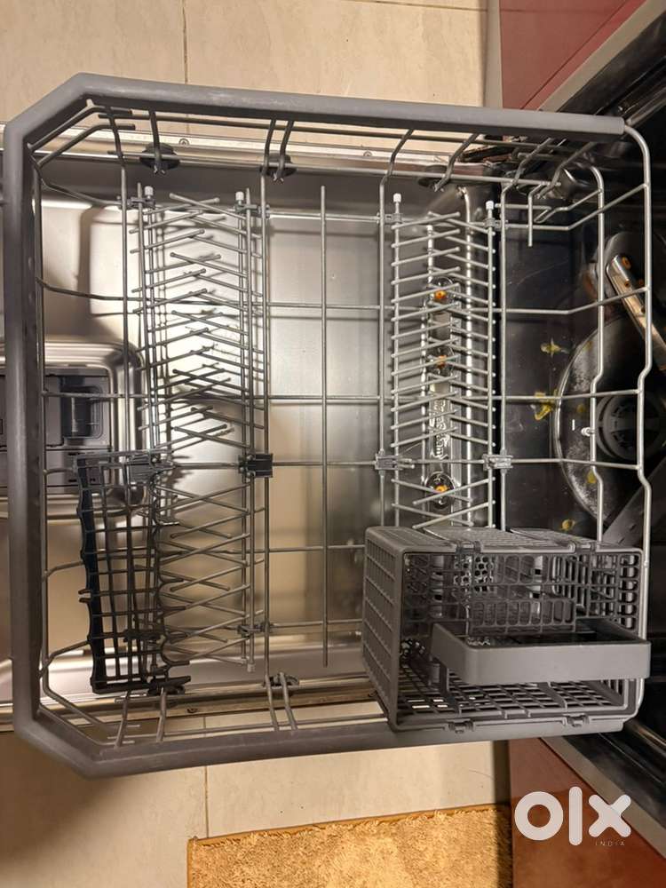 LG TrueSteam Dishwasher | QuadWash | Inverter Direct Drive
