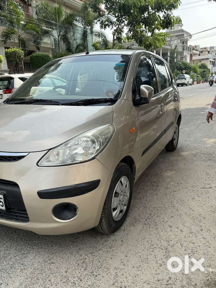 Hyundai I10 Sportz At, 2009, Petrol