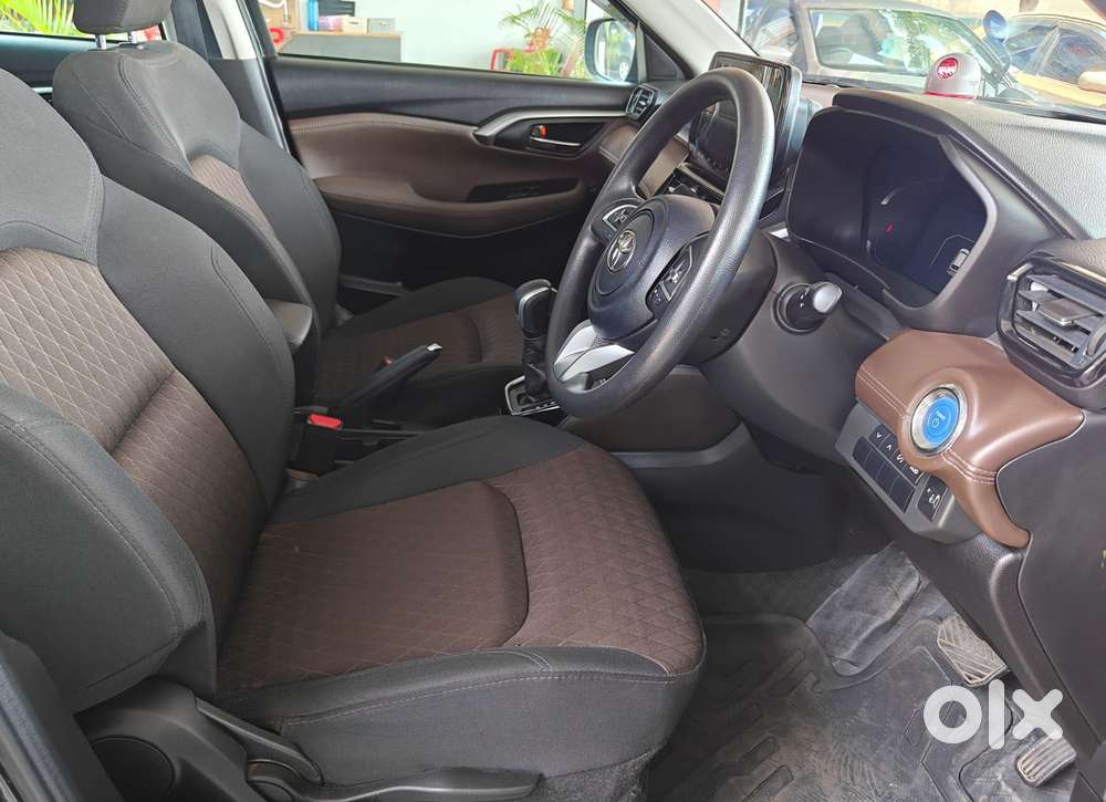 Toyota Urban Cruiser Hyryder 1.5 G Hybrid, 2025, Petrol