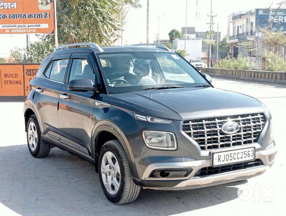 Hyundai Venue S, 2021, Petrol