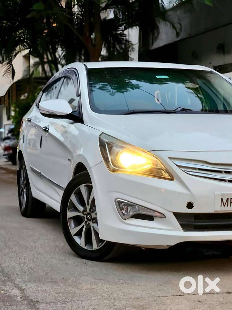 Hyundai Verna 1.6 Crdi At Sx Option, 2015, Diesel