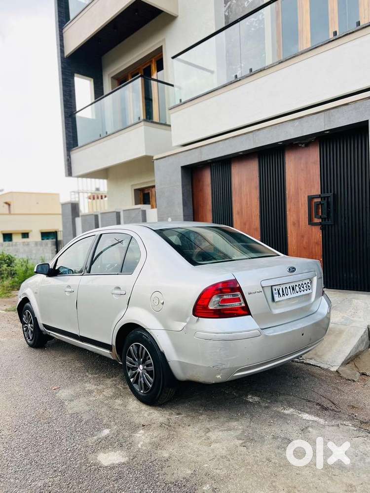 Ford Fiesta 2007 Petrol 117000 Km Driven