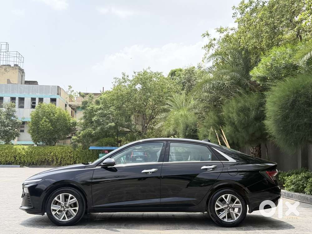 Hyundai Verna Sx 1.5 Petrol Ivt, 2023, Petrol