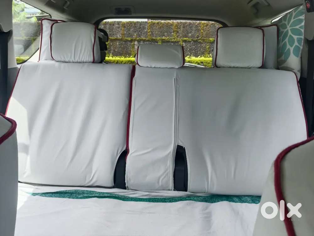 Toyota Innova Crysta 2018 Gx+ Taxi 7+1 Single Owner Orginal Kerala