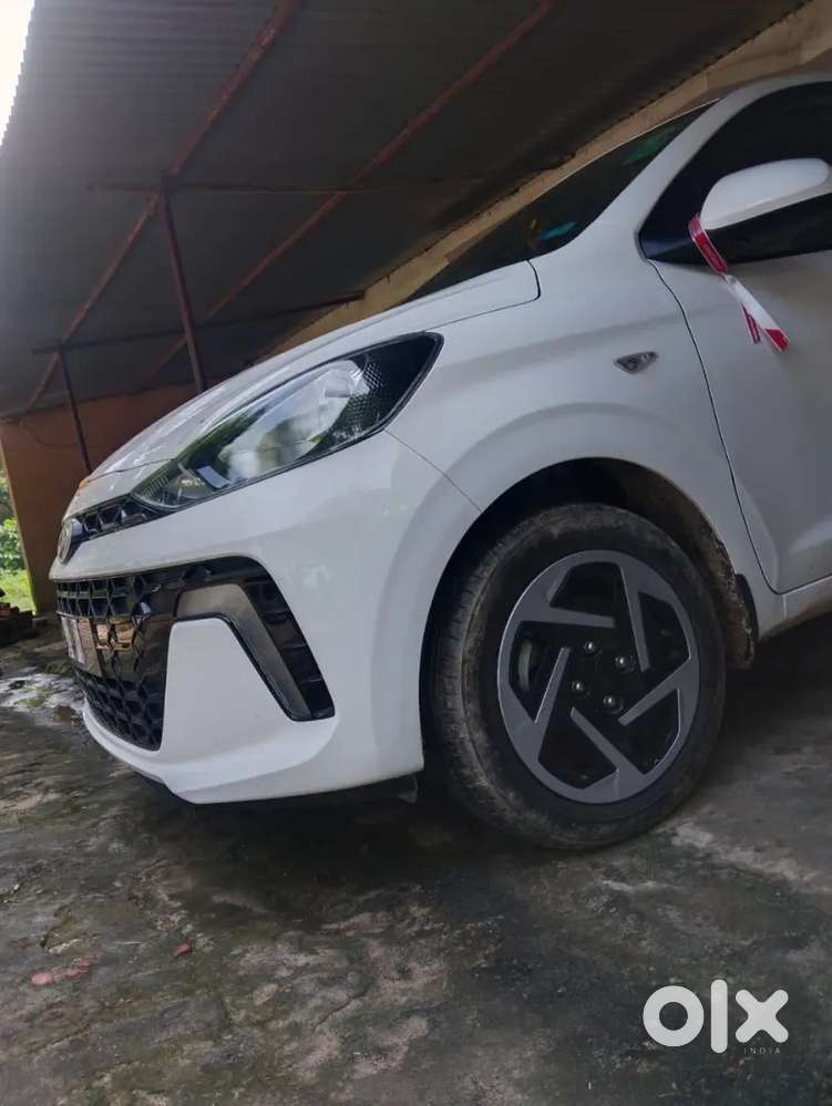 Hyundai Aura 2025 Cng & Hybrids 4500 Km Driven