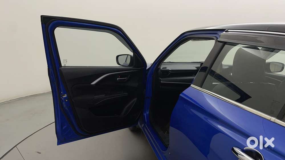 Maruti Suzuki Swift Zxi Plus Dual Tone, 2024, Petrol