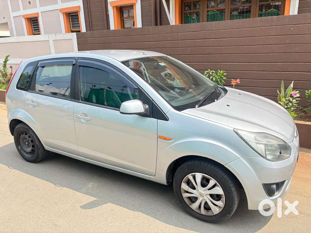 Ford Figo 2010-2012 Diesel Titanium, 2011, Diesel