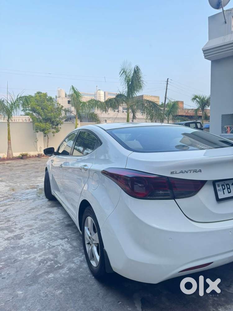 Hyundai New Elantra Diesel 2013