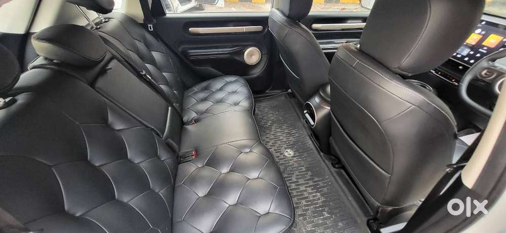 Mg Windsor Ev Essence, 2025, Electric