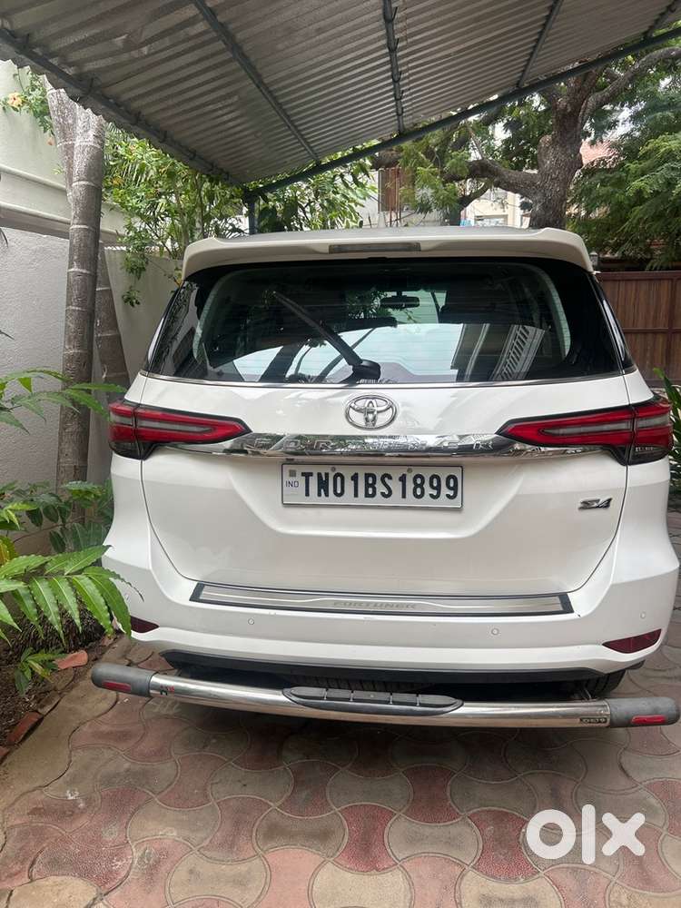 Toyota Fortuner 2023 Diesel