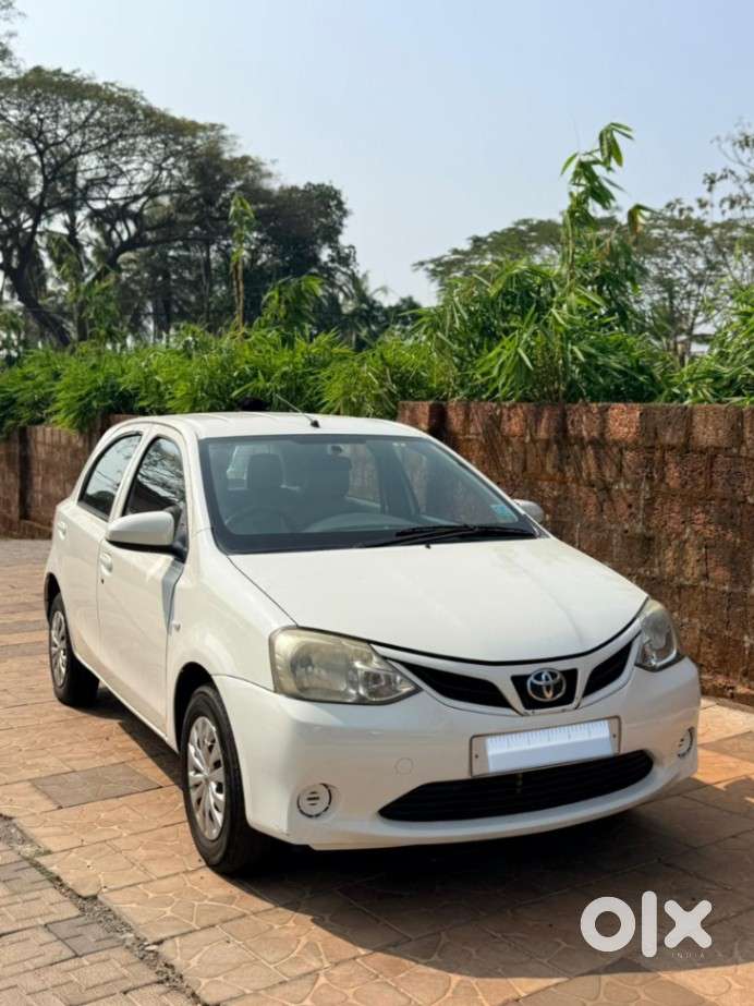 Toyota Etios Liva 2014-2016 G, 2015, Petrol