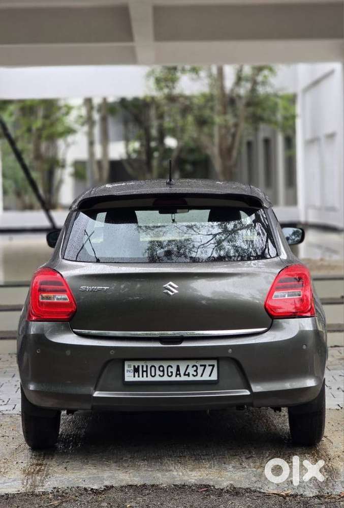 Maruti Suzuki Swift Vxi + Manual, 2022, Petrol